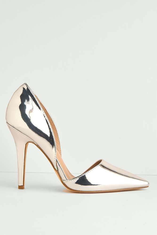 Milaya Cut-out Side Pointed Toe Court Shoes in Silver Metallic