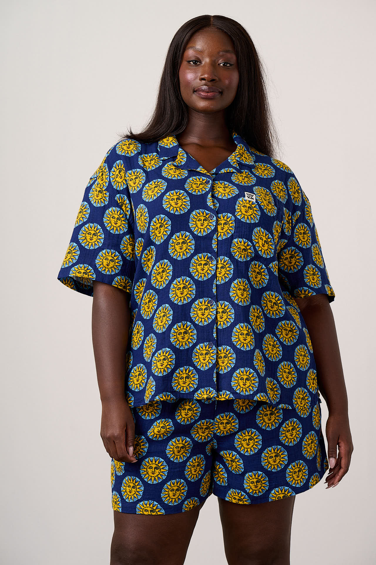 Charlie - Cotton Shorts in Navy Cosmic Suns Print