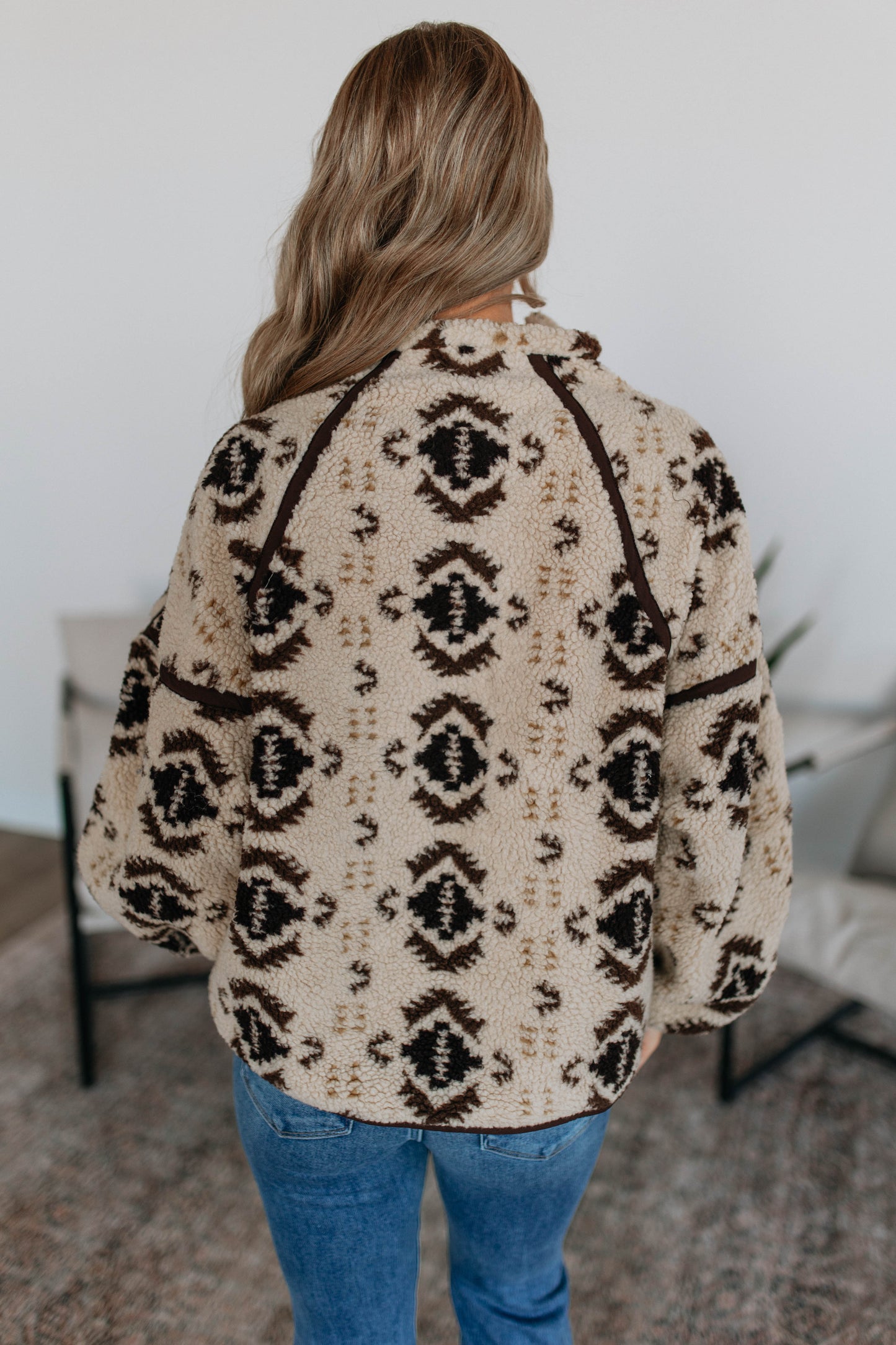 Roam Free Pullover