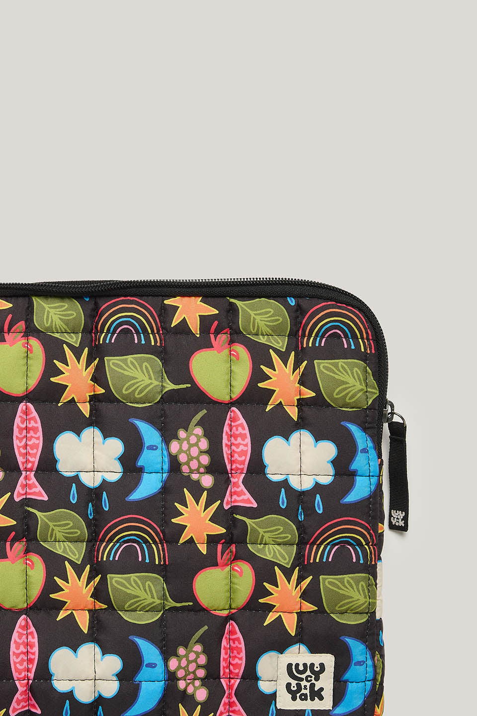 Emelien - 13" Laptop Case in Naive Shapes Print