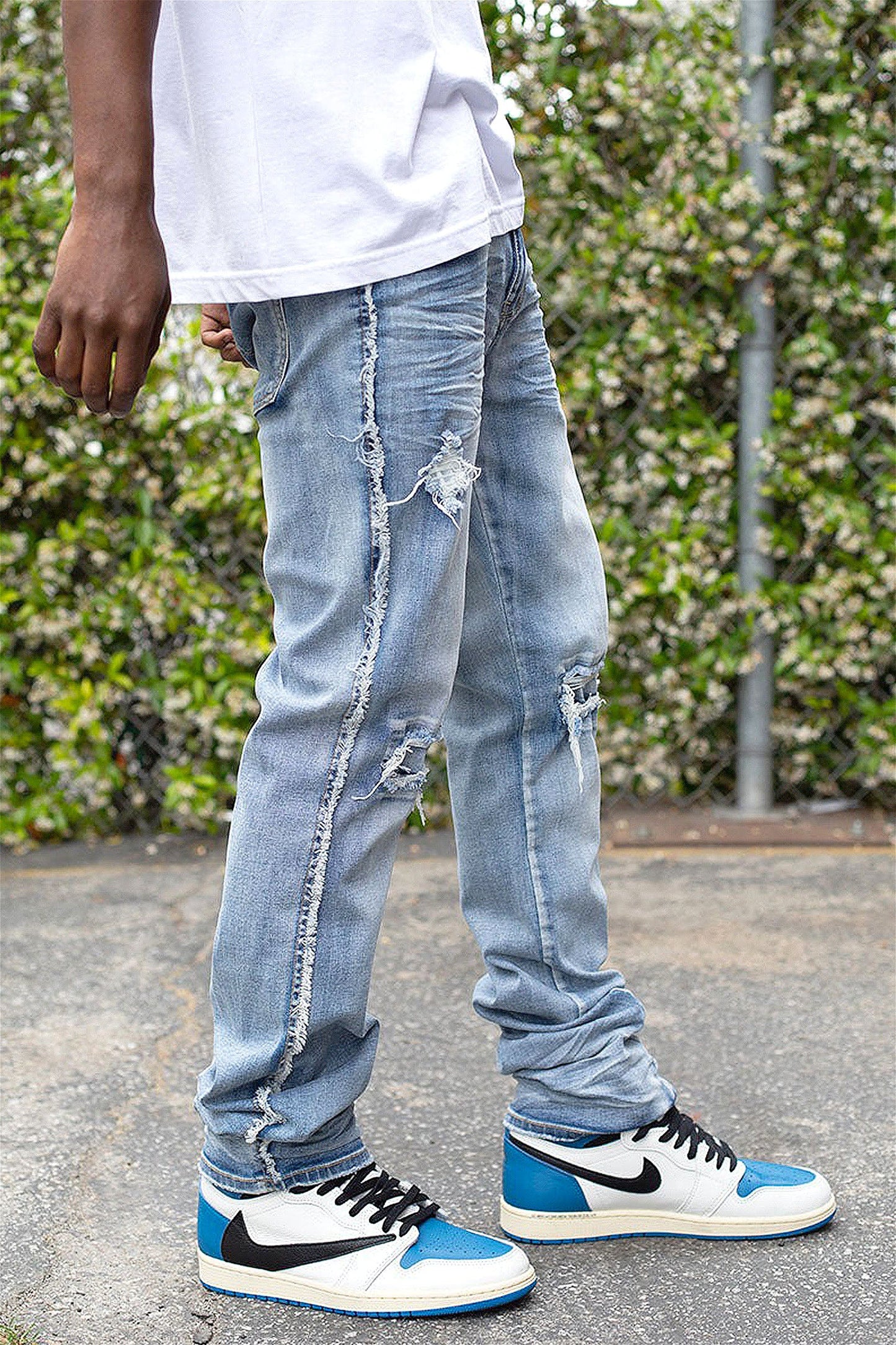 Men's Stacked Fit Raw Edge Distressed Denim Jeans