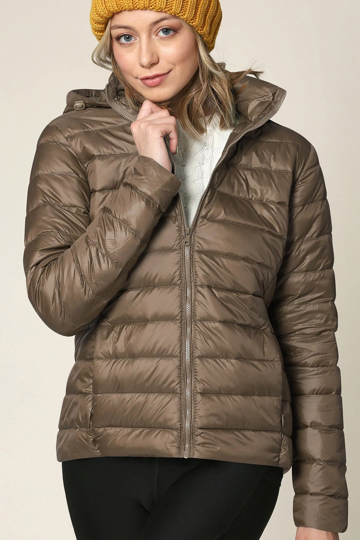 Women's Essential Ultra Light Weight Packable Down Jacket