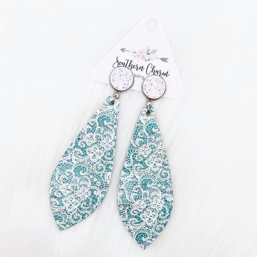 Mint Lace Long Dangle Corkies