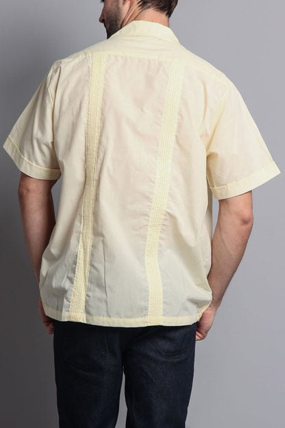 Men's Short Sleeve Cuban Style Guayabera Shirt (Contrast Light Yellow)