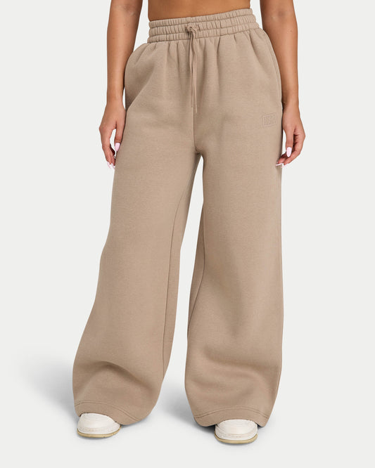 Womens Collective Wide Leg Sweatpant