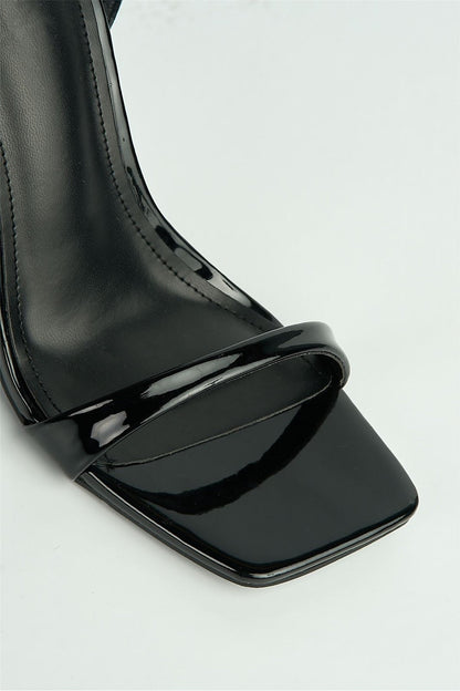Zaliyah Thin Strap Band Anklestrap Heeled Sandals in Black