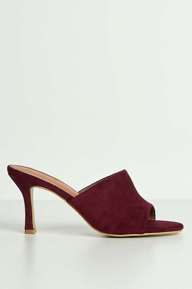 Giselle Peeptoe Plain Band Heeled Mules in Wine