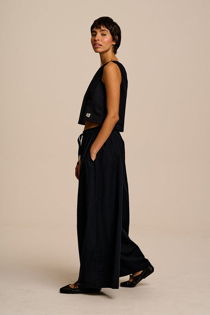 Arden - Cotton & Linen Shell Top in Black