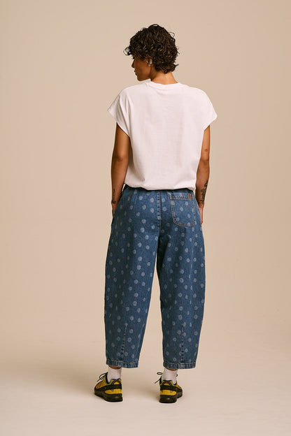 IMPERFECT - Ashby - Denim Barrel Leg Trousers in Midwash Polka Dot