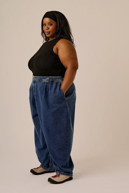 Ashby - Denim Barrel Leg Jeans in Mid Wash
