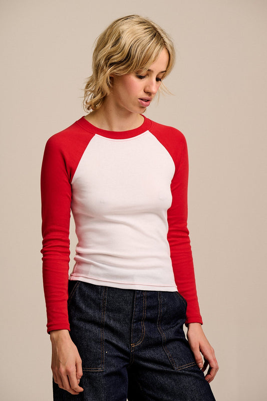 Avi - Long Sleeve Raglan Top in Red & White