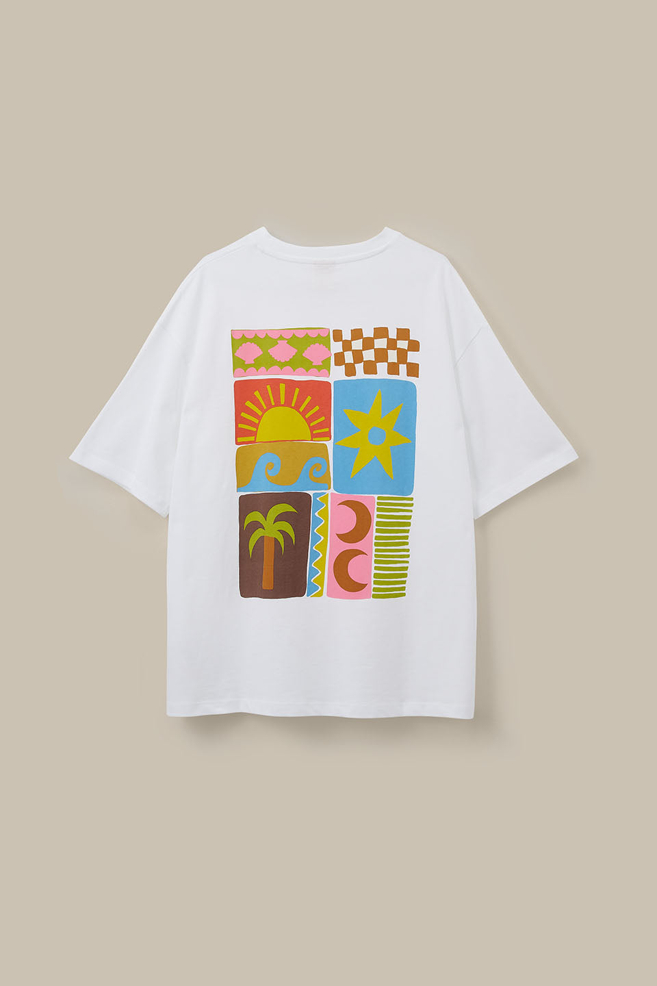 Benny - Oversized Cotton T-Shirt in Beach Coastal Tile Print