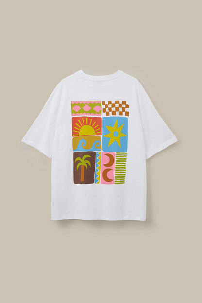 Benny - Oversized Cotton T-Shirt in Beach Coastal Tile Print