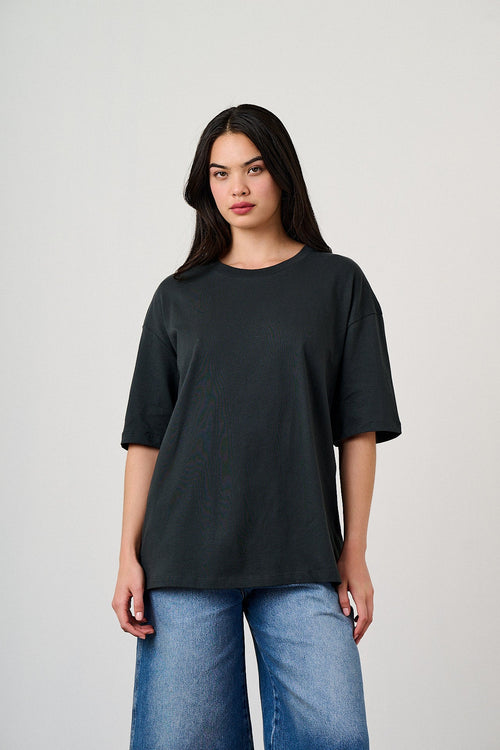 Benny - Oversized Cotton T-Shirt in Black