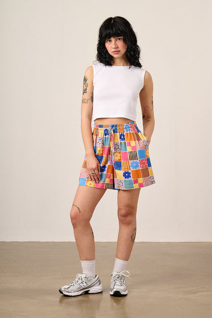 Charlie - Cotton Shorts in Floral Checkerboard