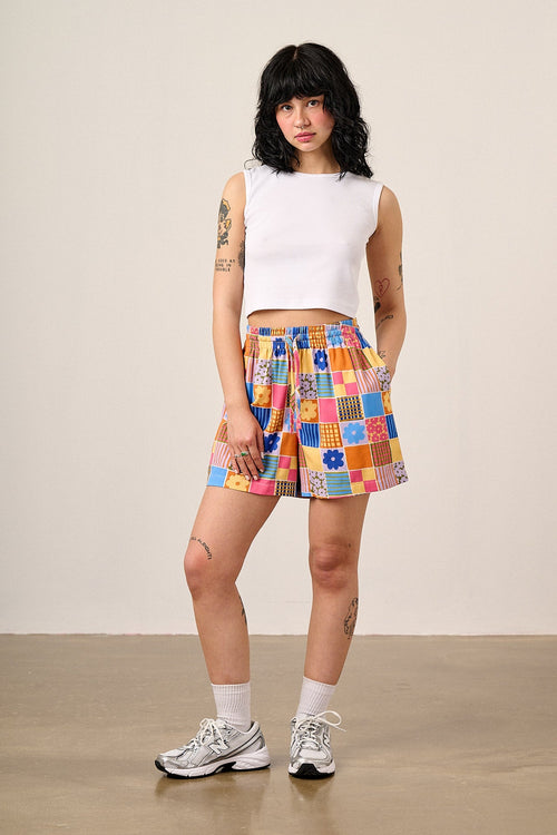 Charlie - Cotton Shorts in Floral Checkerboard