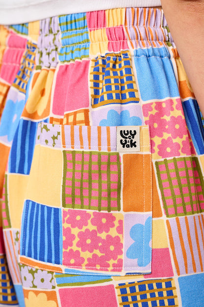 Charlie - Cotton Shorts in Floral Checkerboard