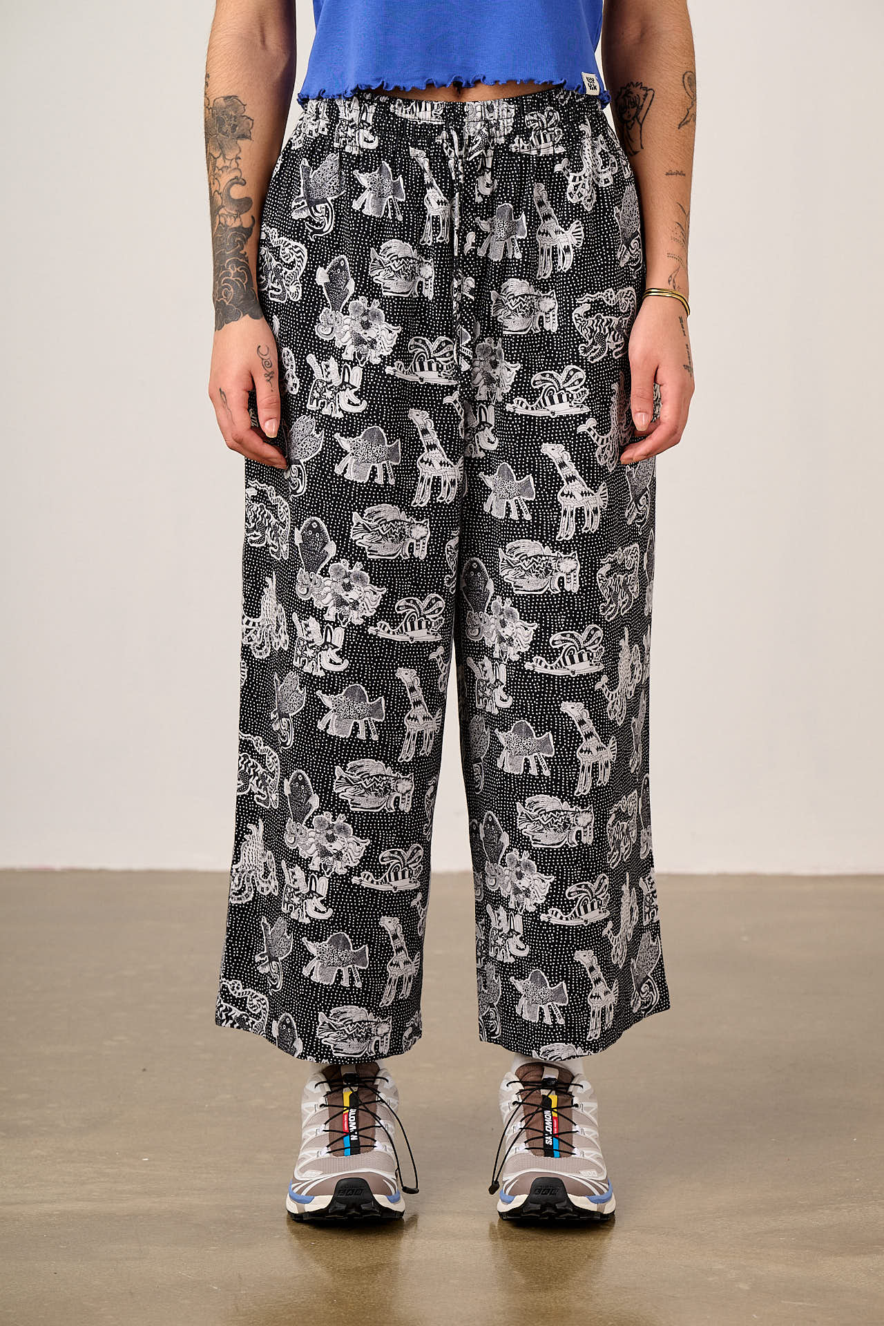 L.E Chuck - Wide Leg Cotton Trousers in Black & White Arthouse & Yak
