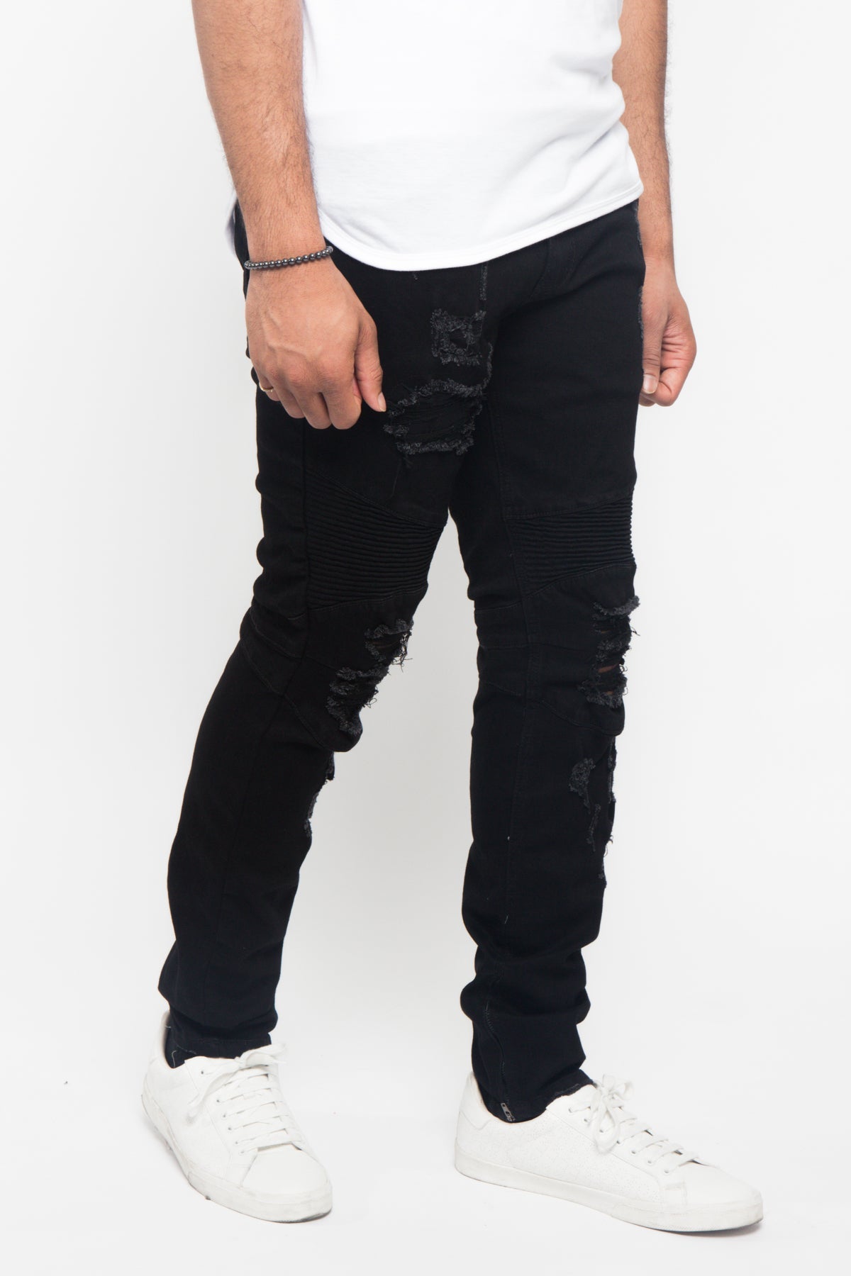 Distressed Scrunched Skinny Jeans