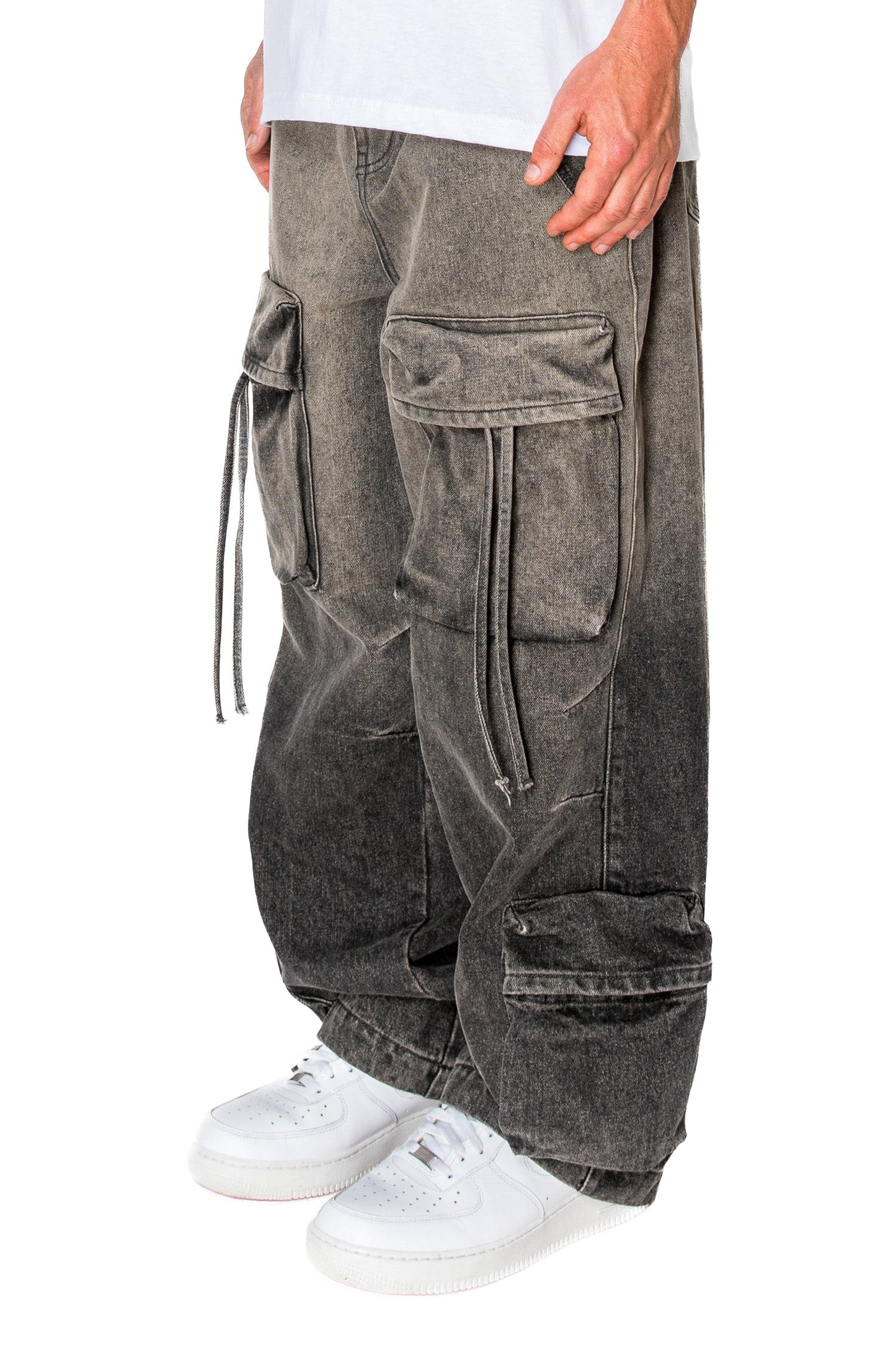 Men's Baggy Fit Faded Wash Cargo Jeans