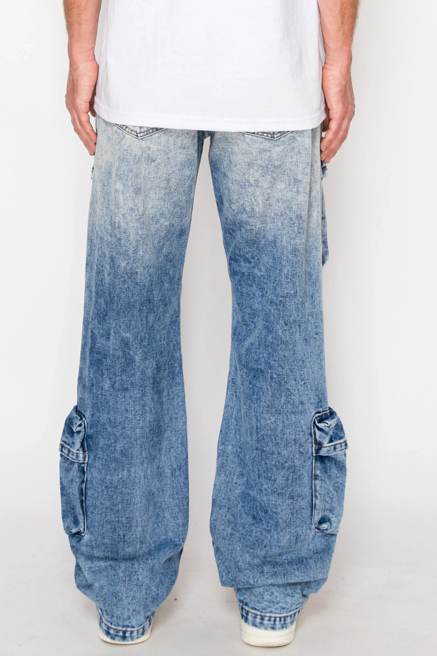 Men's Baggy Fit Faded Wash Cargo Jeans