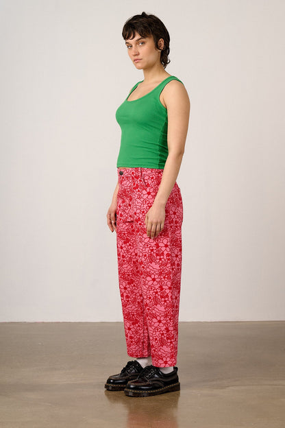 Drew - Cropped Straight Leg Cotton Trousers in Red & Pink Kahlo Bloom