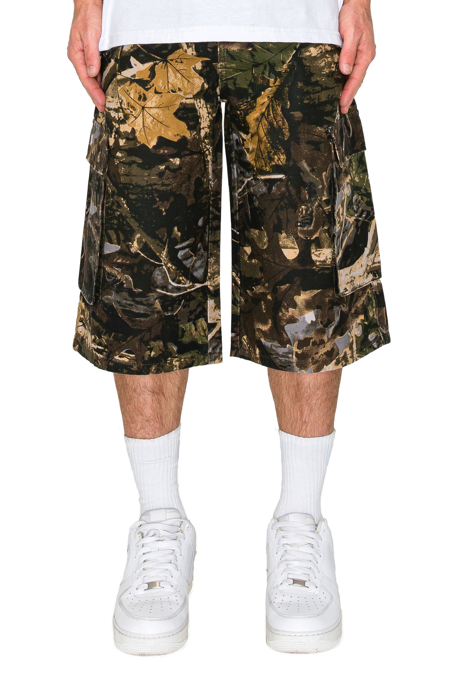 Men's Baggy Fit Hunter Camo shorts