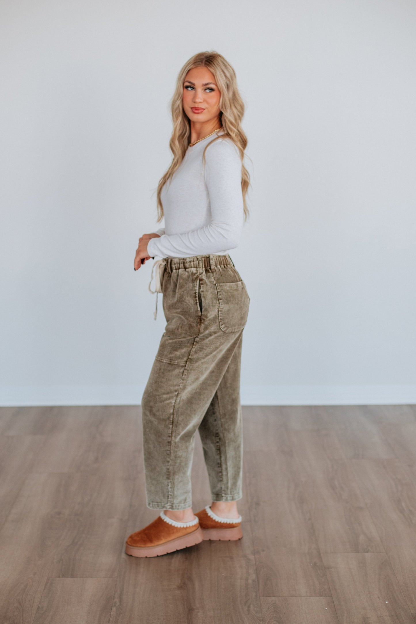 Noah Corduroy Pants