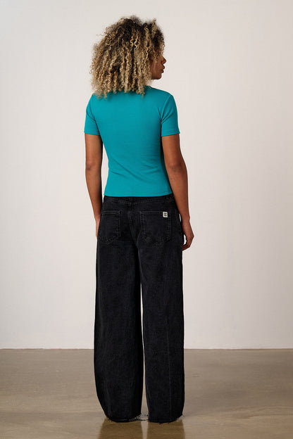 Carter - High Waisted Denim Jeans in Washed Black