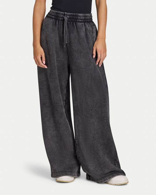 Womens Collective Wide Leg Sweatpant