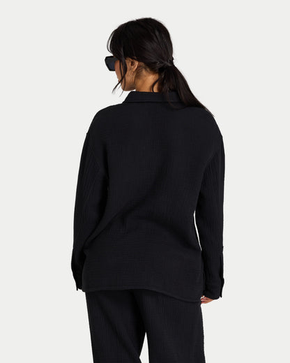 Womens Resort Long Sleeve Shirt