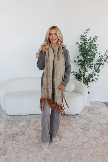 Snuggle Up Scarf