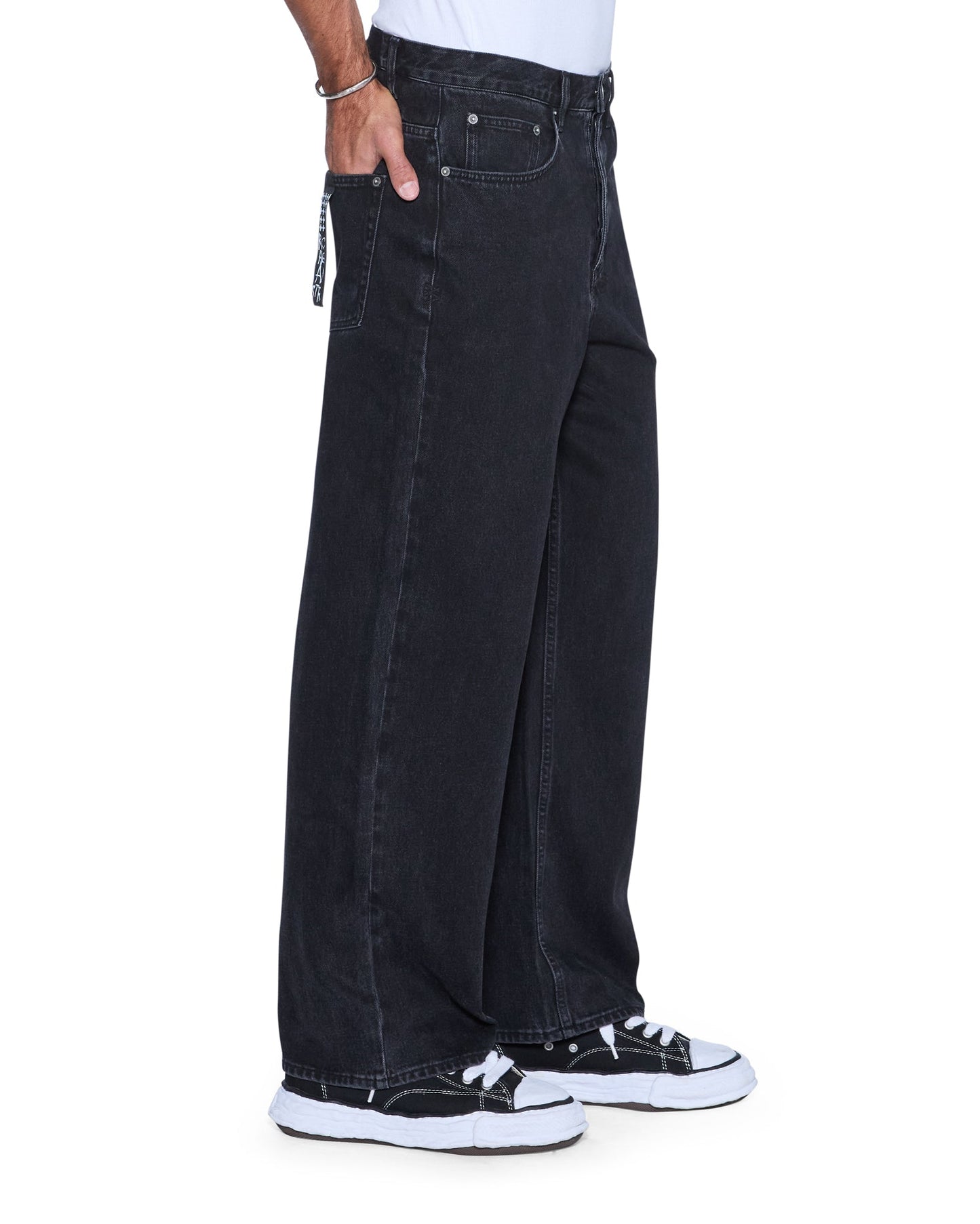 MAXX NOIR
