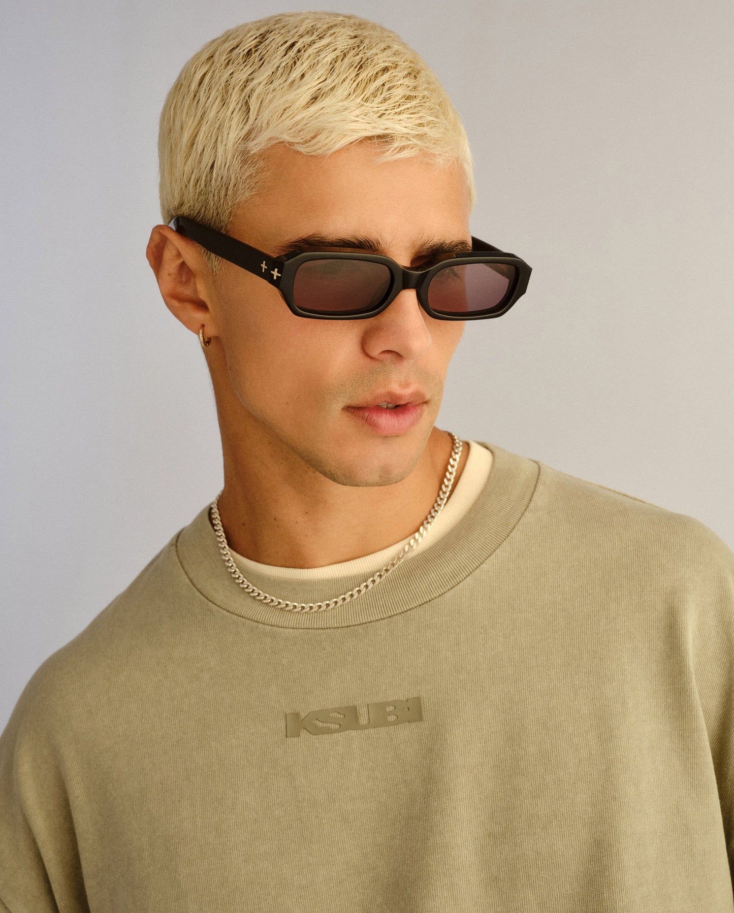 THE SEVEN SEVENS SUNGLASSES BLACK GOLD