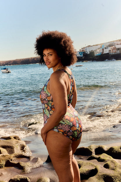 Elena - Swimsuit in Shell Print