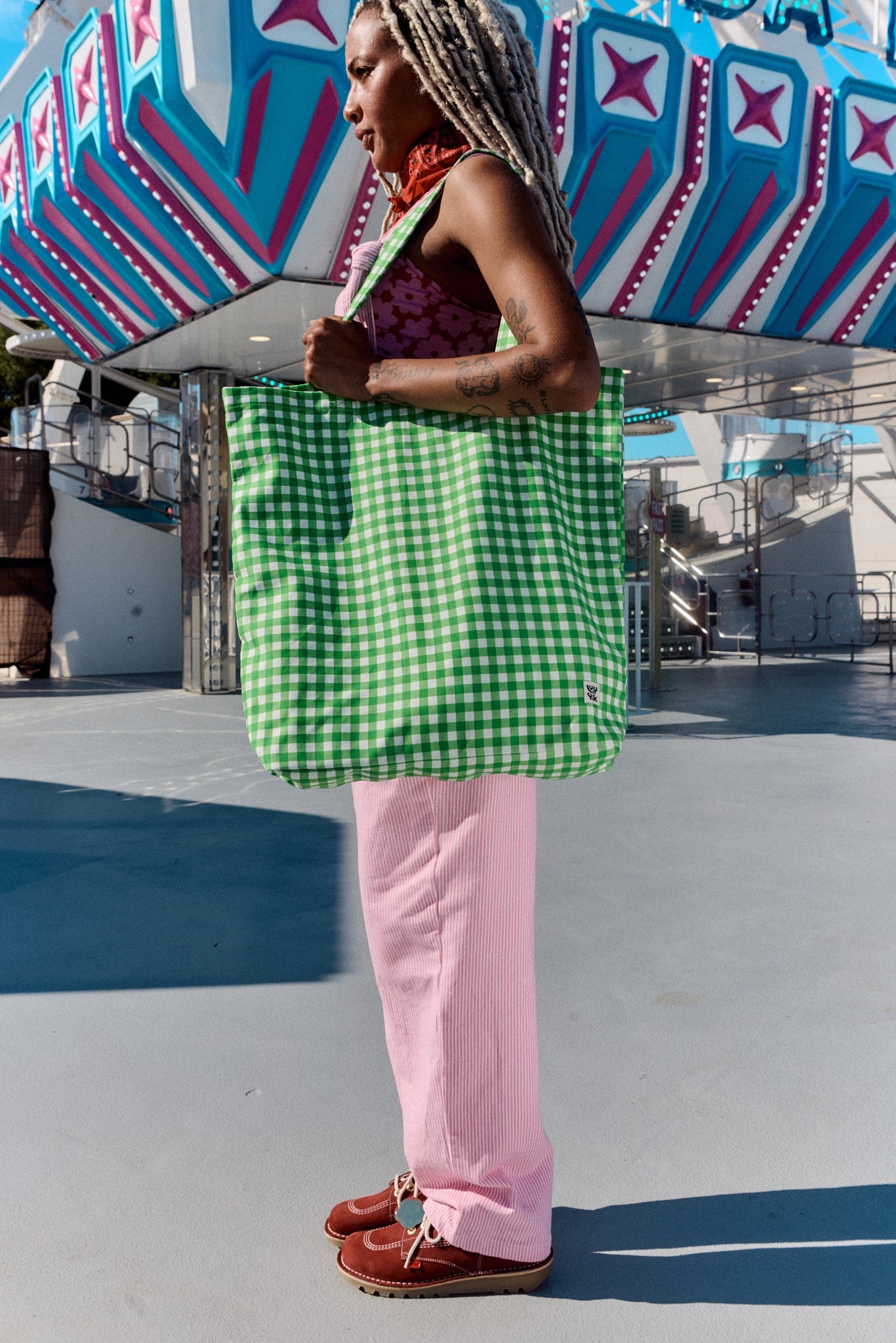Catalina - Oversized Tote in Green & White Gingham