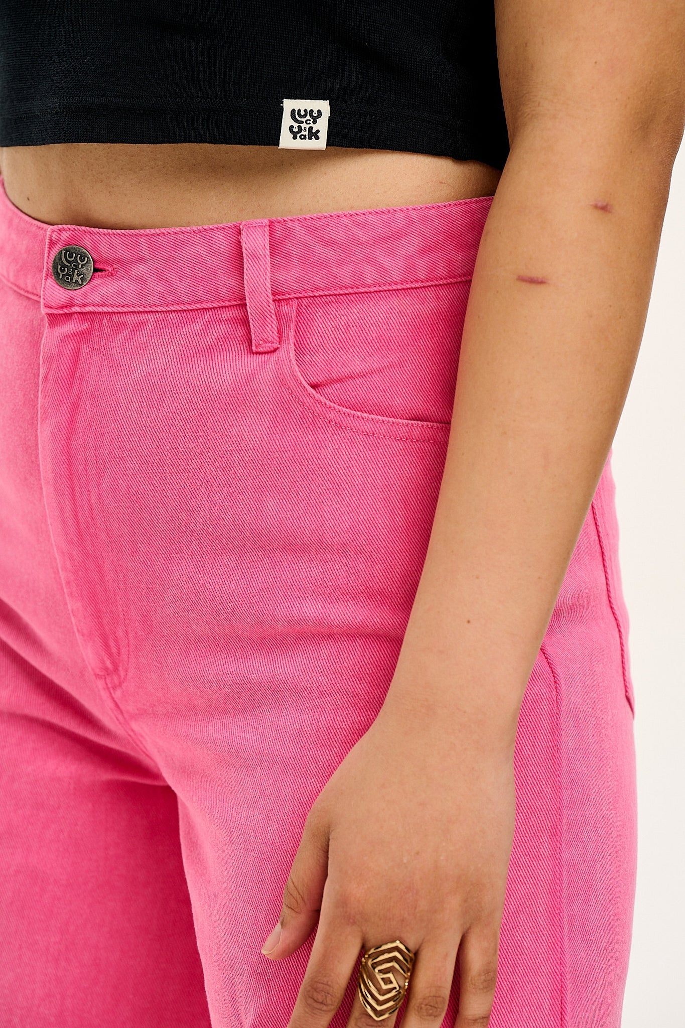 Parker - Denim Shorts in Pink Wash