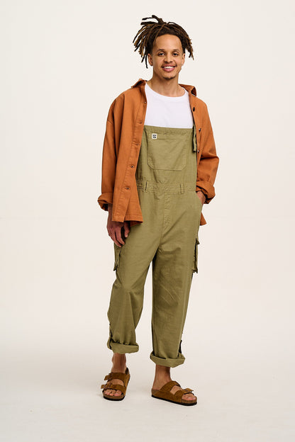 Colorado - Cotton Cargo Dungarees in Herb Garden Green