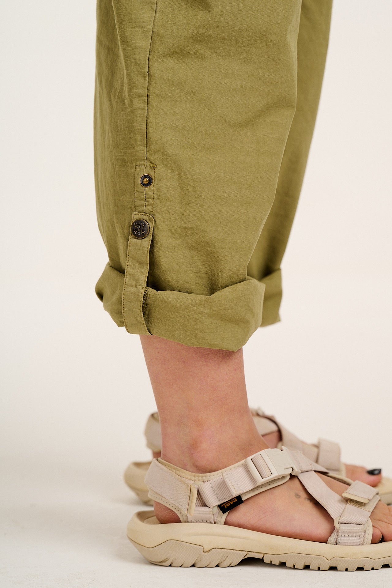 Colorado - Cotton Cargo Dungarees in Herb Garden Green