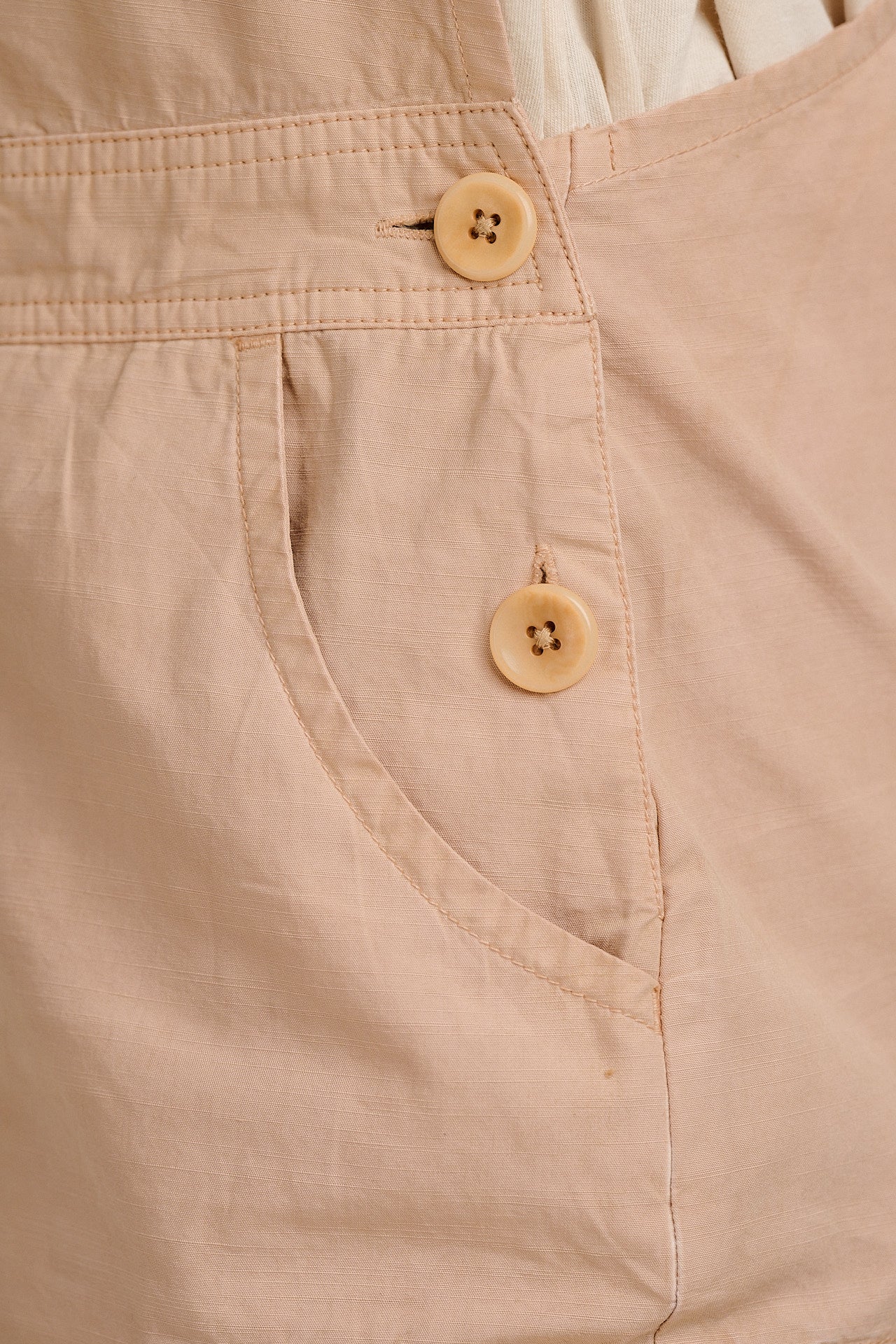 Colorado - Cotton Cargo Dungaree Shorts in Beige