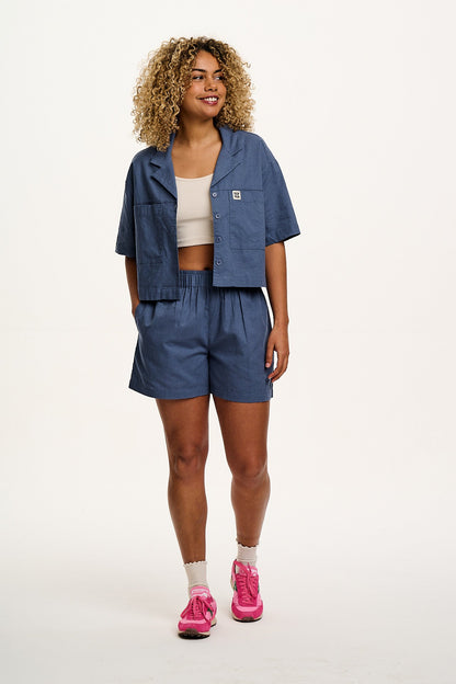 Jessie - Cotton & Linen Shorts in Vintage Indigo