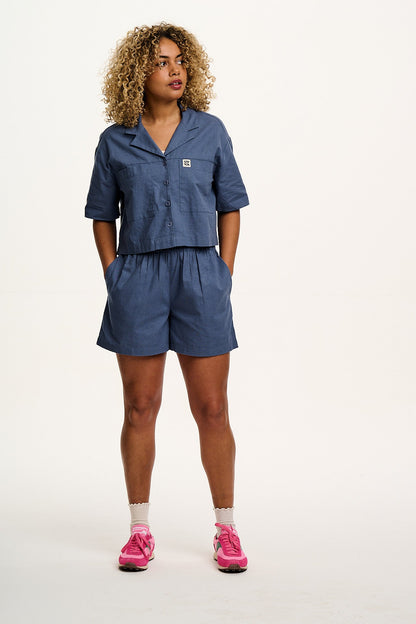 Jessie - Cotton & Linen Shorts in Vintage Indigo