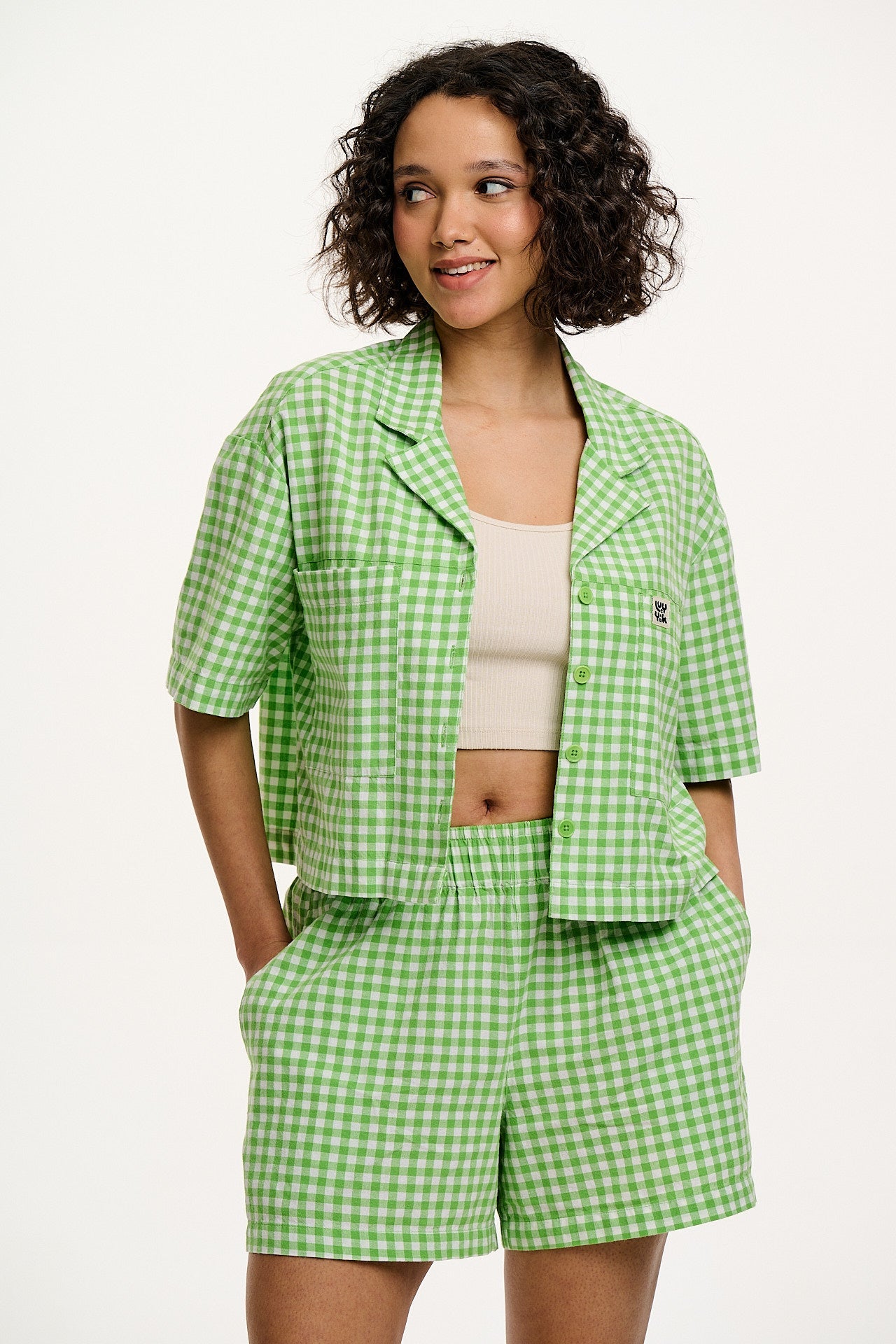 Jessie - Cotton Shorts in Green Bonitto Gingham