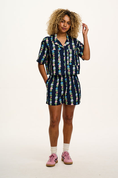 Jessie - Cotton & Linen Shorts in Navy Island Bloom Floral Print