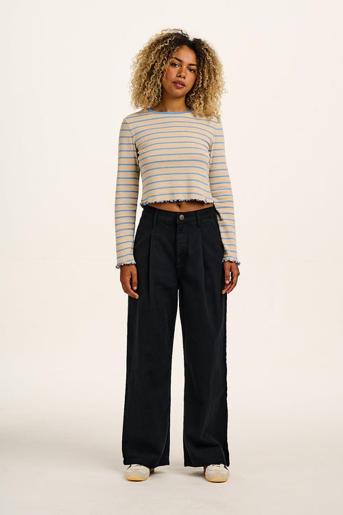 Cole - Wide Leg Denim Jeans in Black