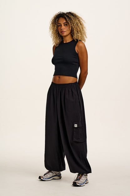 Rumi - Brushed Cotton Balloon Trousers in Black