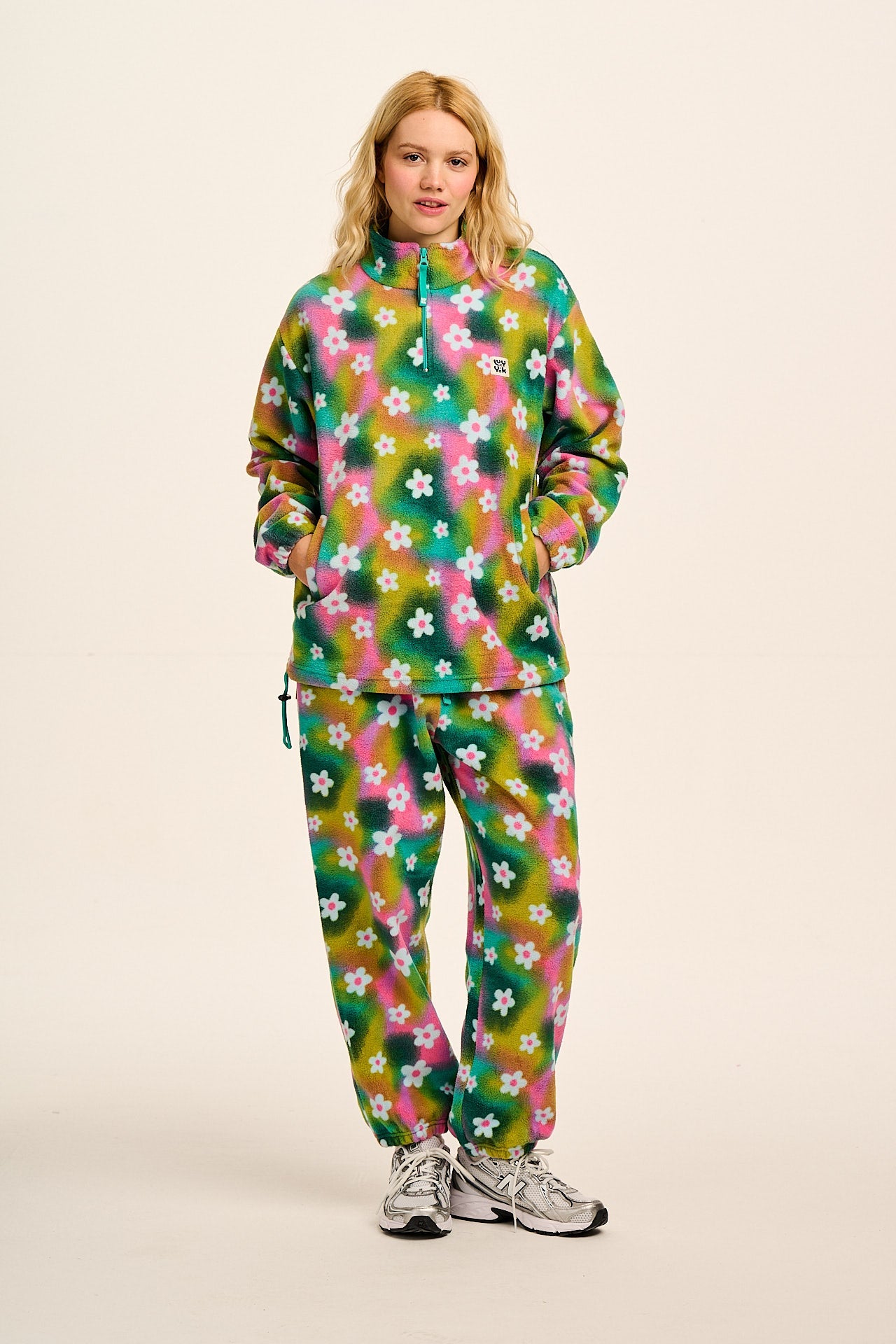 Stevie - Polar Fleece in Tie Dye Daisy Lu