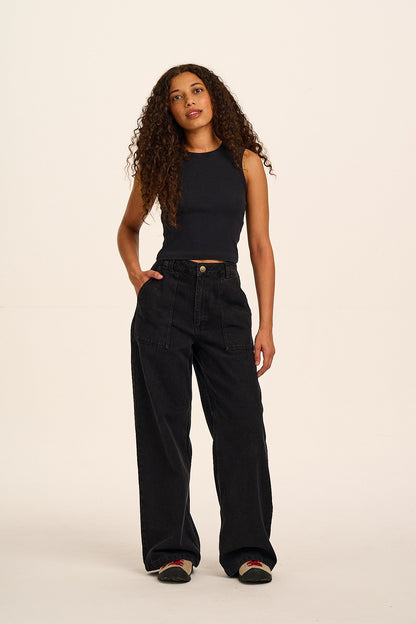 Delores - Wide Leg Denim Jeans in Washed Black