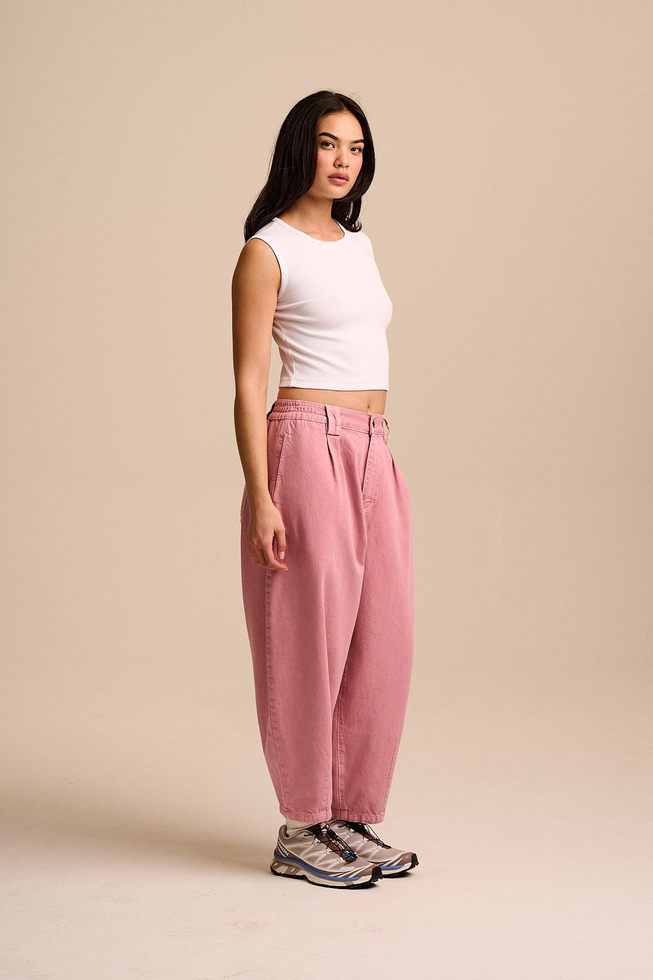 Ashby - Denim Barrel Leg Trousers in Washed Pink