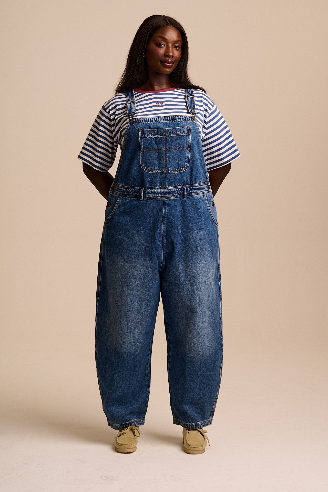 Toluca - Denim Barrel Leg Dungarees in Vintage Wash